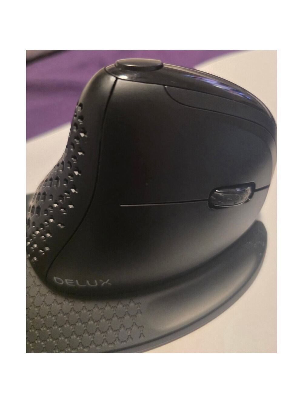PRE-HOLIDAY SALE!!! Ergonomic Wireless Vertical Mouse
